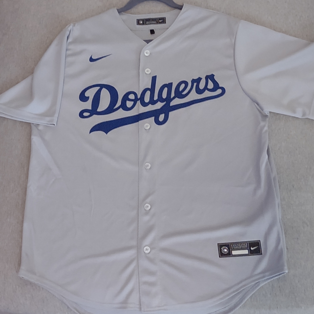 Nike Dodgers Cody Bellinger MLB Baseball Jersey Size Large